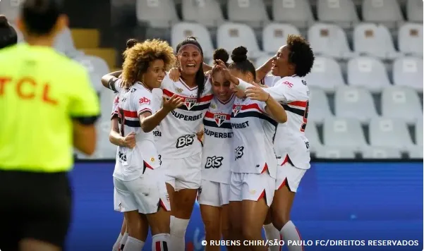 São Paulo e Corinthians avançam para a final da Supercopa Feminina