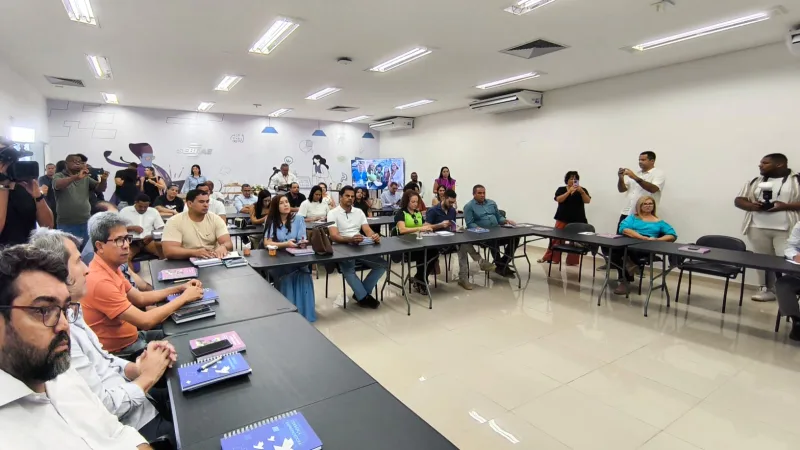 Alcobaça fortalece parcerias e busca novas oportunidades no Encontro de Desenvolvimento Econômico do SEBRAE