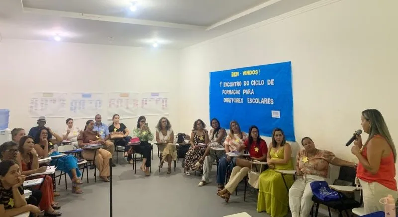Prefeitura de Mucuri investe na capacitação de diretores para fortalecer ensino até 2028