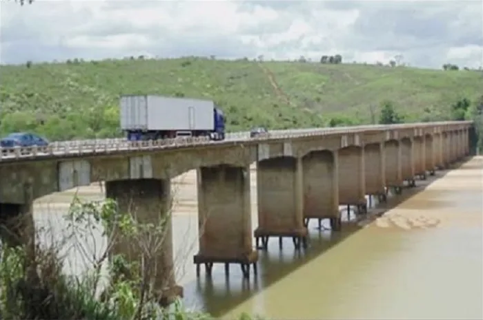 Itapebi: Ponte sobre o Rio Jequitinhonha será fechada para construção de nova estrutura a partir de 5 de maio