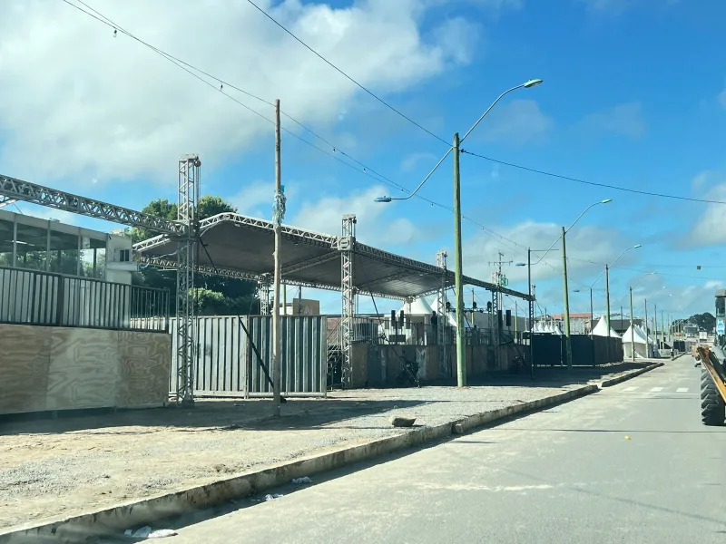 Quase tudo pronto  -Teixeira de Freitas celebra 40 anos com a maior micareta do Extremo Sul da Bahia