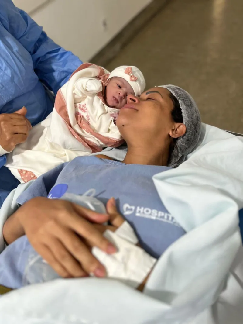    Medeiros Neto comemora o Mês das Mães: venha ver os primeiros momentos de vida dos bebês em um Vlog!