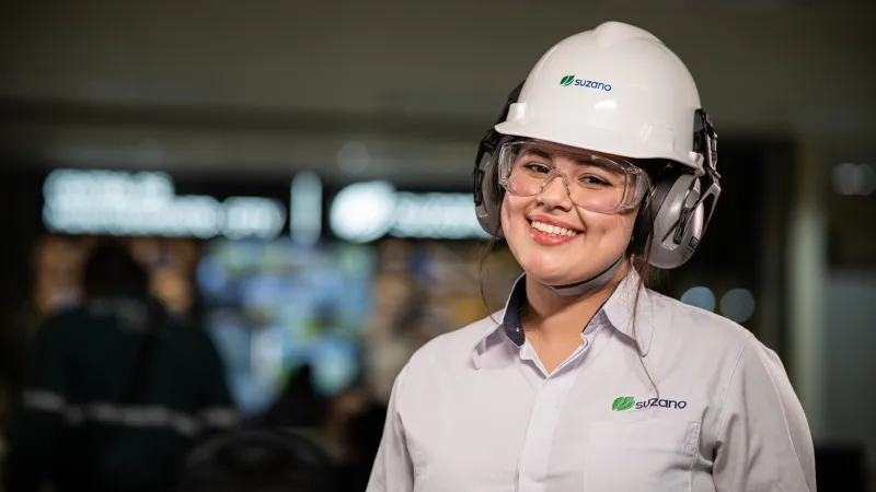 Suzano abre mais de 100 vagas para Programa de Estágio Técnico em sete estados do Brasil