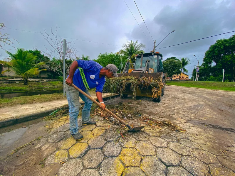 Mutirão de limpeza avança em Prado com foco na prevenção e bem-estar da população