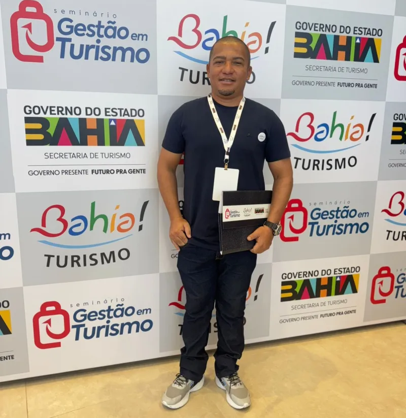Diretor de Turismo de Nova Viçosa participa de seminário sobre Gestão em Turismo em Feira de Santana