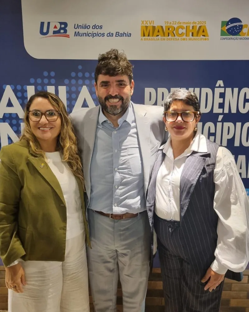 Prefeita Carla Chácara representa Ibirapuã na 26ª Marcha dos Prefeitos em Brasília