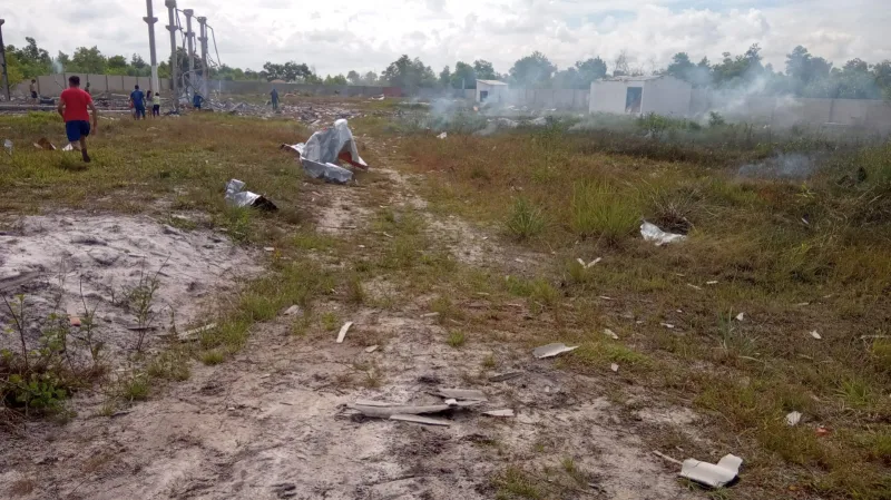 Imagens mostram o que sobrou da empresa que explodiu em São Mateus/ES matando um trabalhador e deixando outro em estado grave