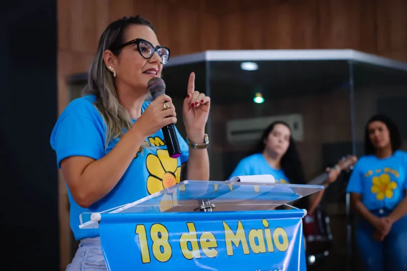Nova Viçosa promove campanha contra abuso infantil durante o Maio Laranja em escolas do município