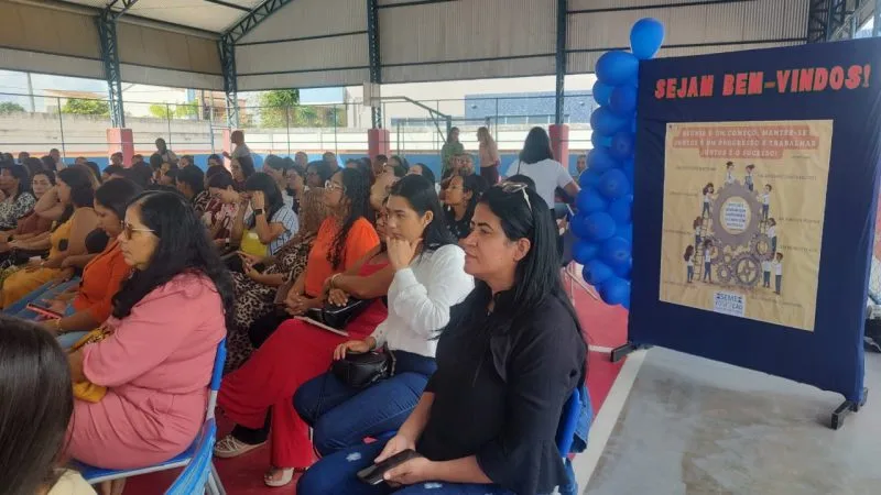 Encontro formativo aborda a Educação Inclusiva na rede pública de ensino em Mucuri