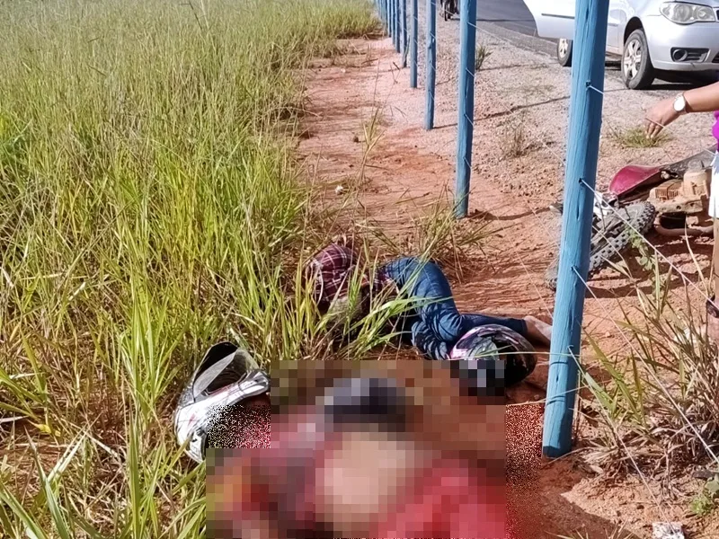 Acidente fatal na BA-284: motociclista morre e esposa fica ferida após colisão contra cerca