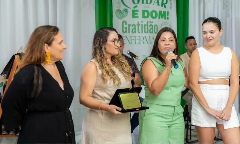 Profissionais de enfermagem são homenageados pela Prefeitura de Ibirapuã
