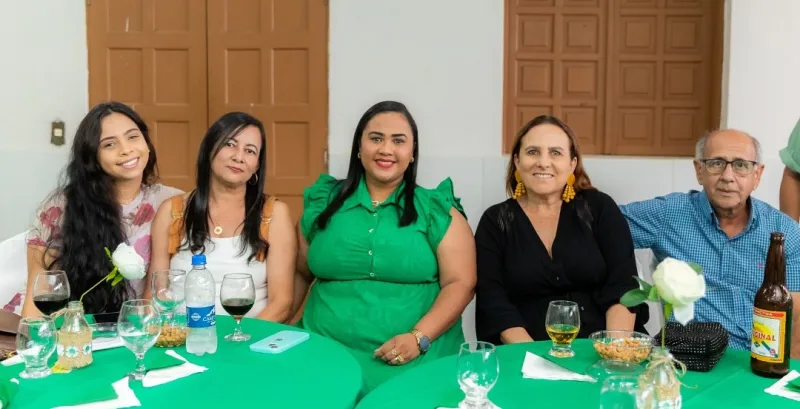 Profissionais de enfermagem são homenageados pela Prefeitura de Ibirapuã