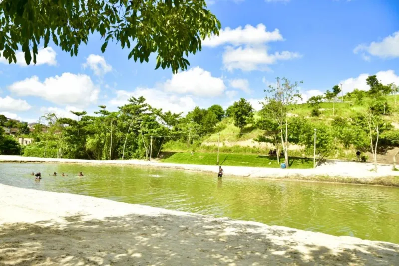 Lago do Parque da Biquinha fecha temporariamente para limpeza e manutenção em Teixeira de Freitas