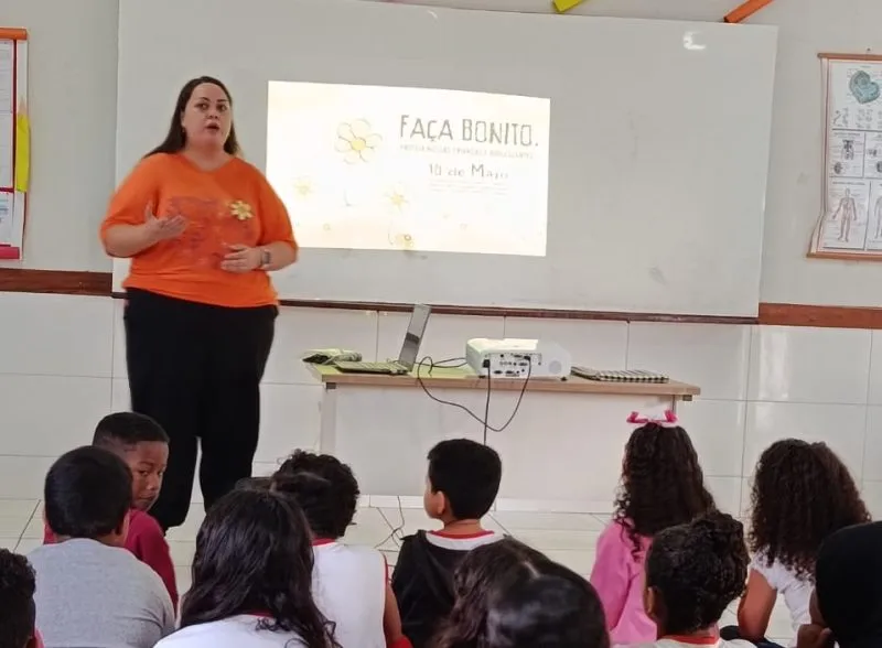 Maio Laranja: CRAS de Mucuri promove palestras em escolas para combater o abuso e exploração sexual infantil