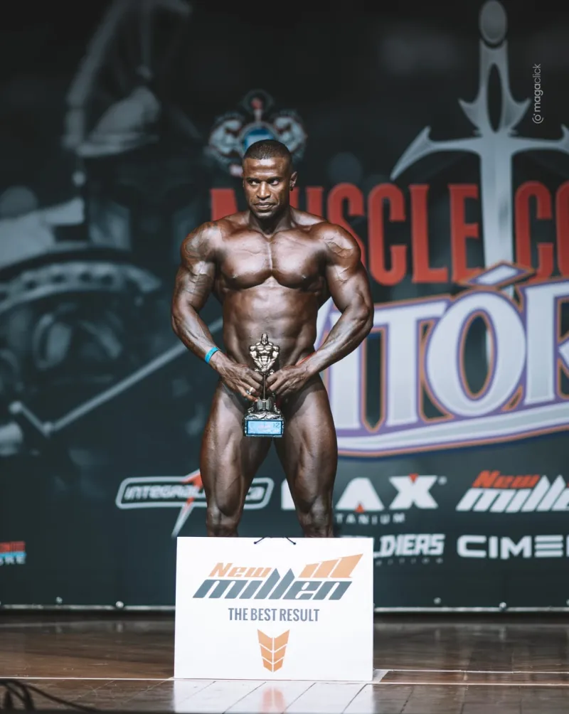 Atleta de Nova Viçosa- BA, participa do MUSCLE CONTEST Vitória ES 2025