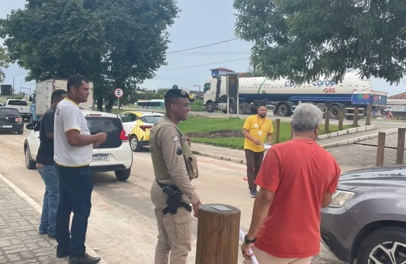 Encerramento da campanha ‘Maio Amarelo’ com blitz educativa sobre trânsito seguro reúne parceiros em Itabatã
