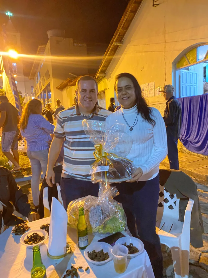 Prefeito Tonzinho participa das comemorações da padroeira Nossa Senhora das Graças em Lajedão