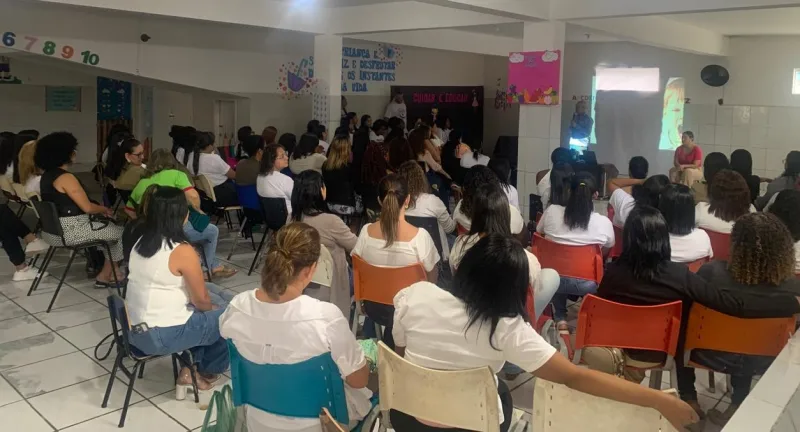 Mais de 200 profissionais participam da 2ª etapa de formação em educação infantil em Mucuri
