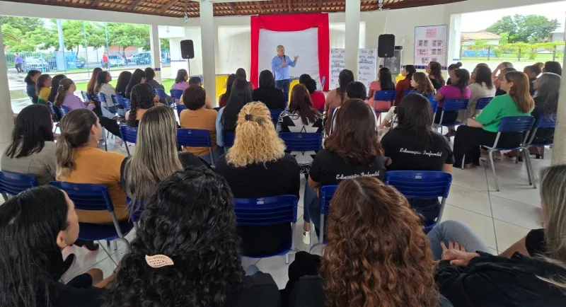 Mais de 200 profissionais participam da 2ª etapa de formação em educação infantil em Mucuri