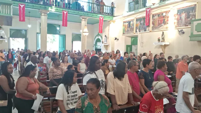 Alcobaça celebra a tradicional Festa do Divino Espírito Santo e fortalece a cultura local