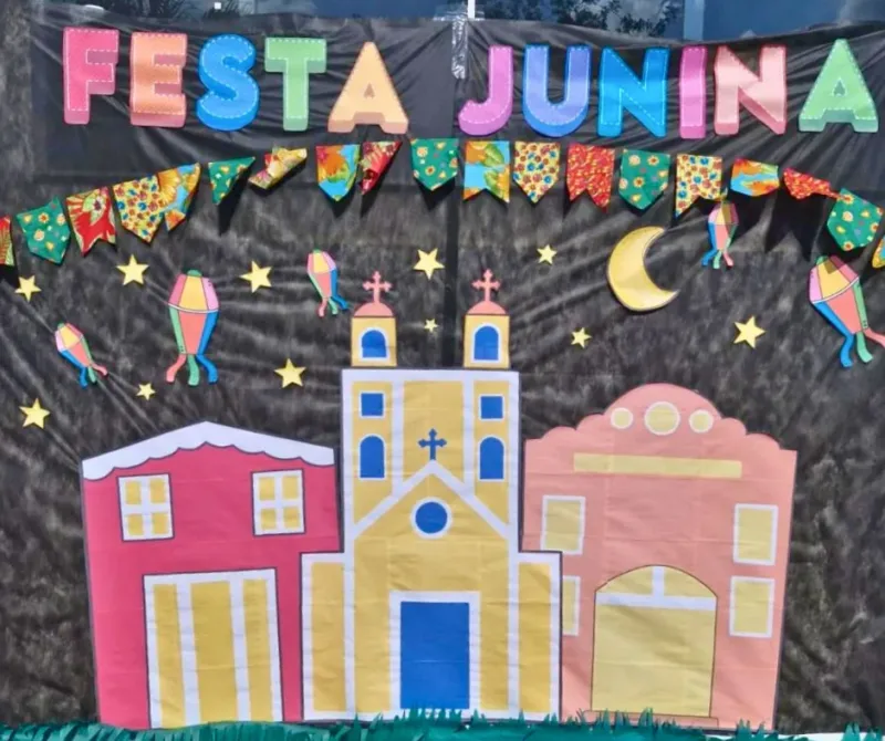 Escolas de Teixeira de Freitas celebram a cultura nordestina em festas juninas animadas