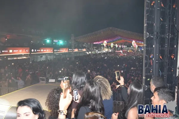 2ª noite do Santo Antônio Casamenteiro é marcada por shows inesquecíveis e multidão animada em Posto da Mata