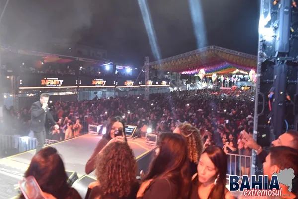 2ª noite do Santo Antônio Casamenteiro é marcada por shows inesquecíveis e multidão animada em Posto da Mata