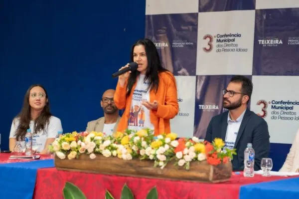 Teixeira de Freitas realiza 3ª Conferência Municipal dos Direitos da Pessoa Idosa com foco em equidade e participação