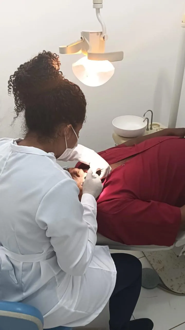 Sorriso de Volta: Atendimentos odontológicos são retomados na Vila Betinho, distrito de Lajedão