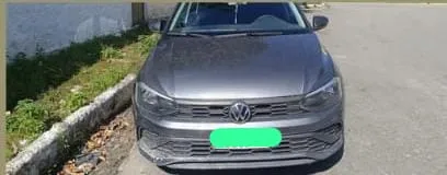 PM recupera carro furtado e apreende drogas em Eunápolis