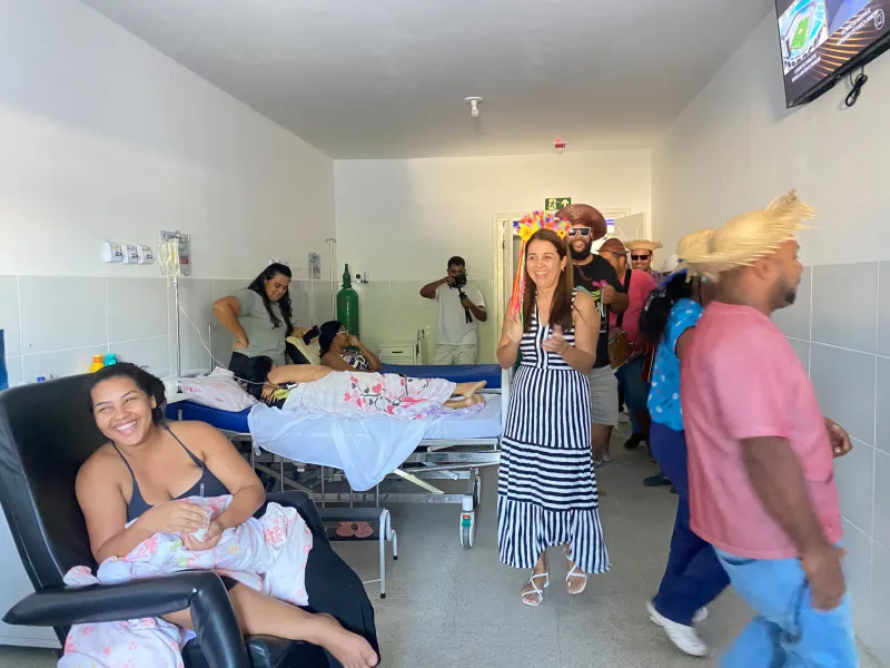 Forró no Hospital: Ação junina leva alegria e humanização aos pacientes e profissionais de saúde em Prado
