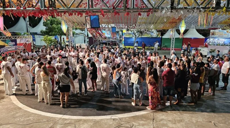 Forró e Gingado: Grandes nomes da capoeira se reúnem em Mucuri durante o 28º Forró do Peroá