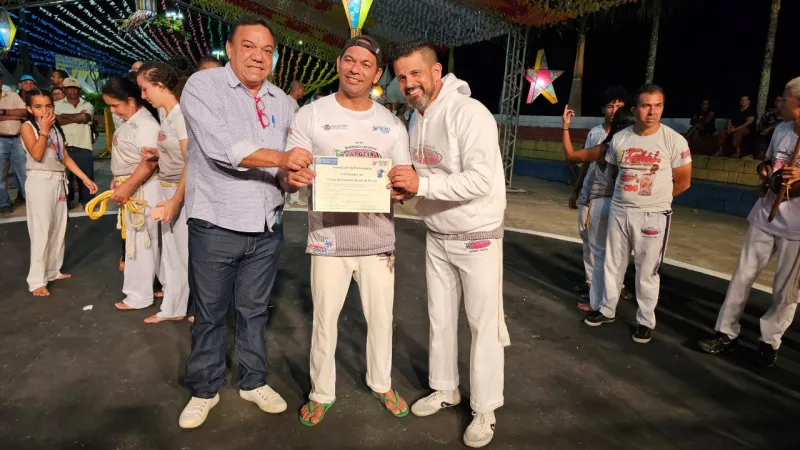 Forró e Gingado: Grandes nomes da capoeira se reúnem em Mucuri durante o 28º Forró do Peroá