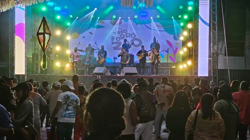 Forró do Peroá 2025 encerra festividade em Mucuri com celebração da cultura, fé e recorde de público