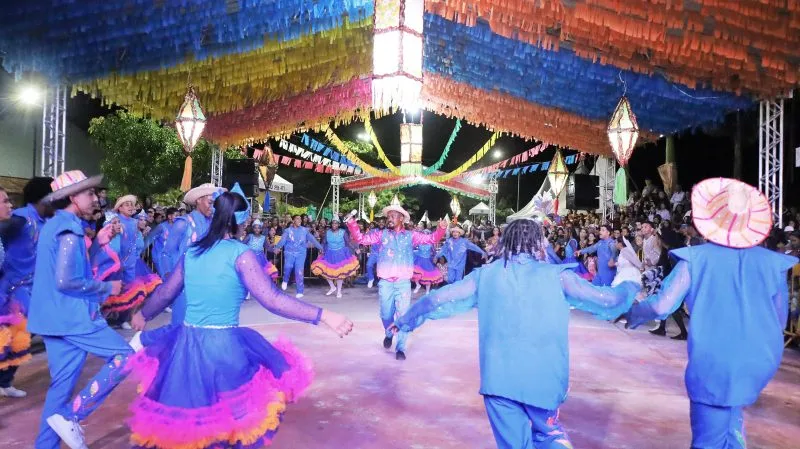 Forró do Peroá 2025 encerra festividade em Mucuri com celebração da cultura, fé e recorde de público