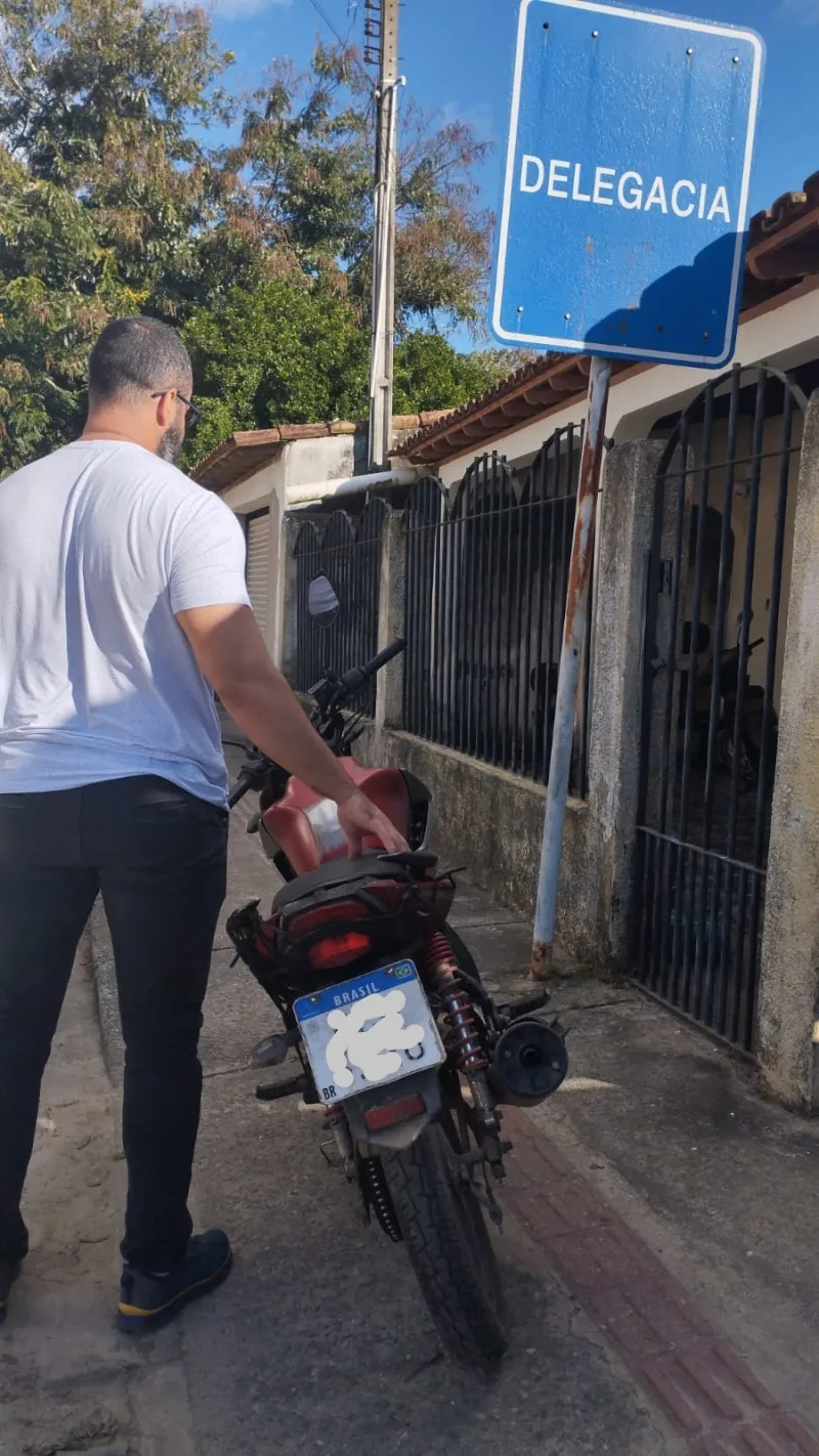 Polícia Civil recupera  motocicleta produto de roubo em Nova Viçosa