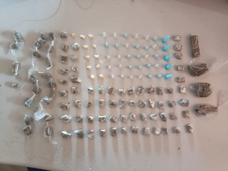Drogas são apreendidas pela PM em Santa Cruz Cabrália