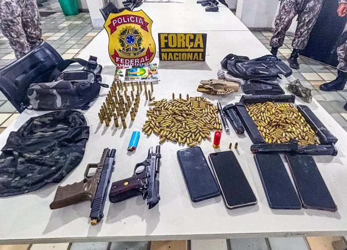PF apreende arsenal em território indígena de Porto Seguro