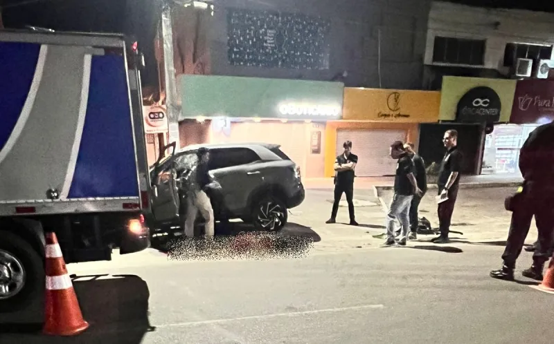 Cigano morre em acidente de carro no centro de Teixeira de Freitas 