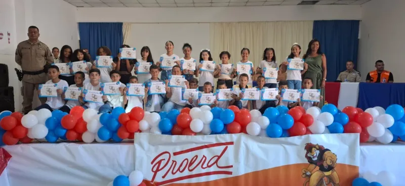 8° Batalhão forma nova turma do PROERD, em Porto Seguro