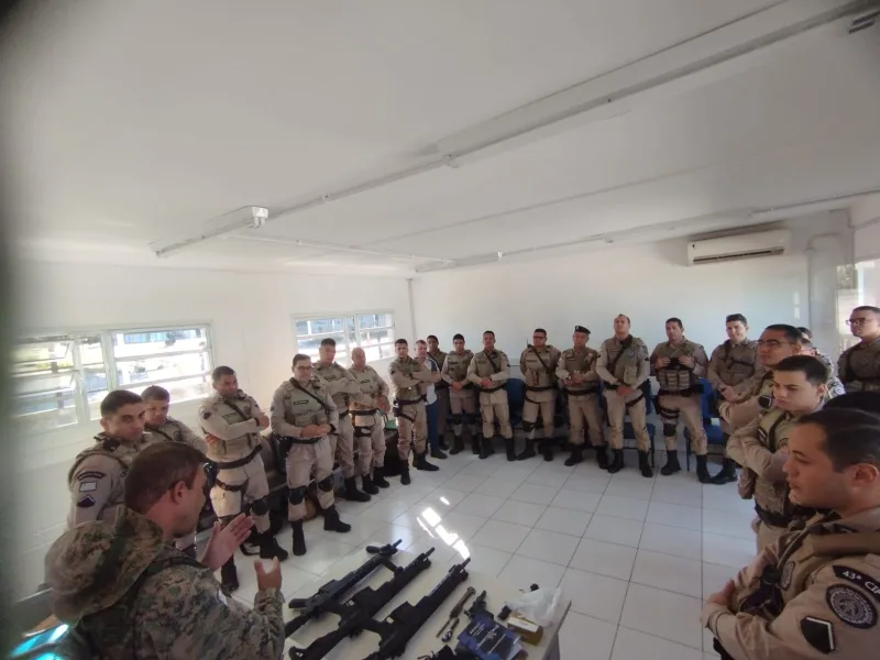 Policiais da 43ª CIPM recebem capacitação em Fuzis ARAD 7,62mm