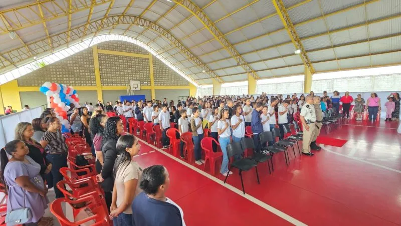 Formatura do PROERD celebra 198 alunos em Mucuri e reforça compromisso com a prevenção
