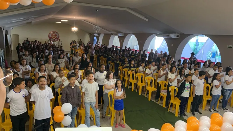 Formatura do PROERD capacita 346 alunos em Eunápolis e reforça compromisso da PMBA com a prevenção às drogas e à violência