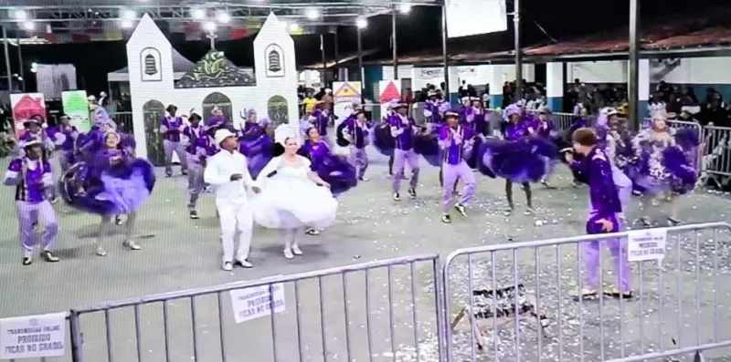 Quadrilhas estilizadas de Alcobaça brilham no maior festival junino do Sudoeste da Bahia