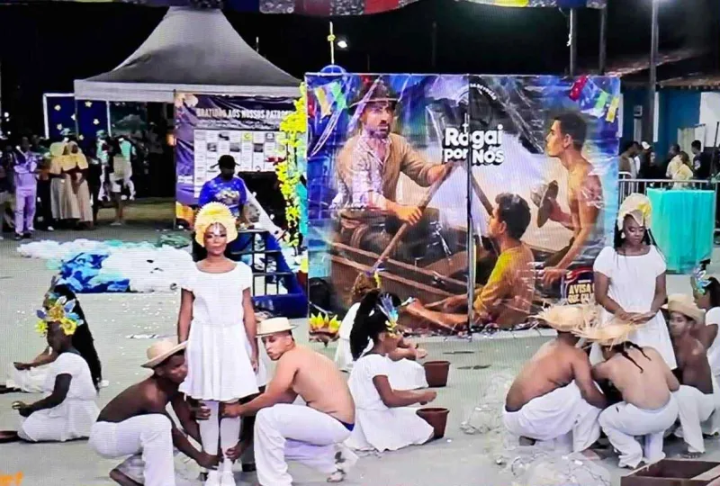 Quadrilhas estilizadas de Alcobaça brilham no maior festival junino do Sudoeste da Bahia