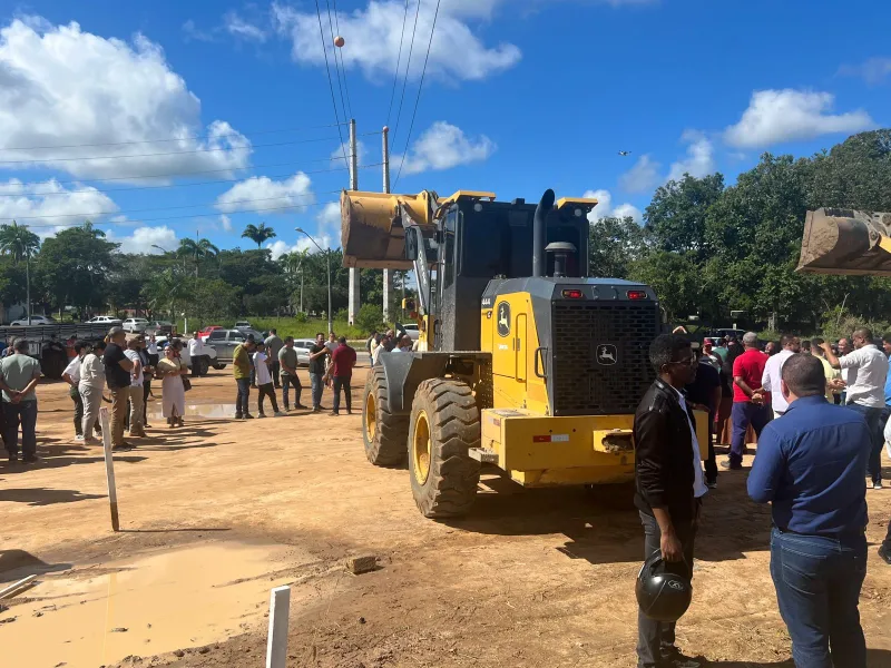 Avanço na mobilidade urbana: Obras de recapeamento transformam vias em Teixeira de Freitas