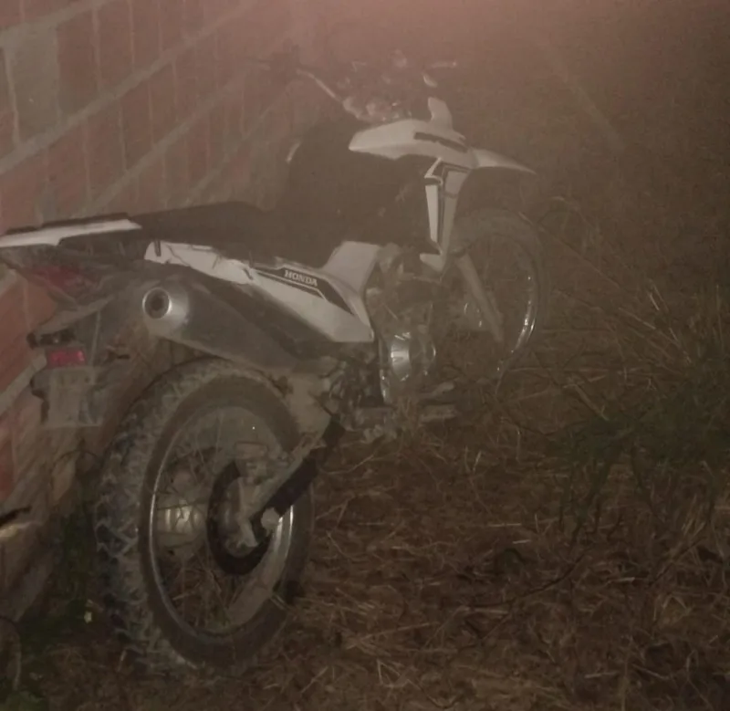 PM recupera motocicleta roubada no bairro Recanto das Árvores em Eunápolis