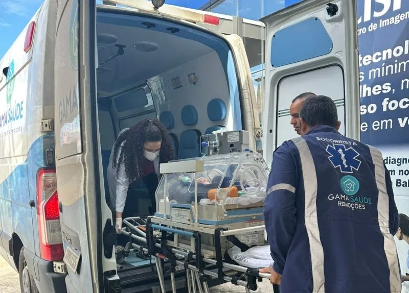 Recém-nascido é transferido de Mucuri por UTI aérea para Hospital Neonatal especializado