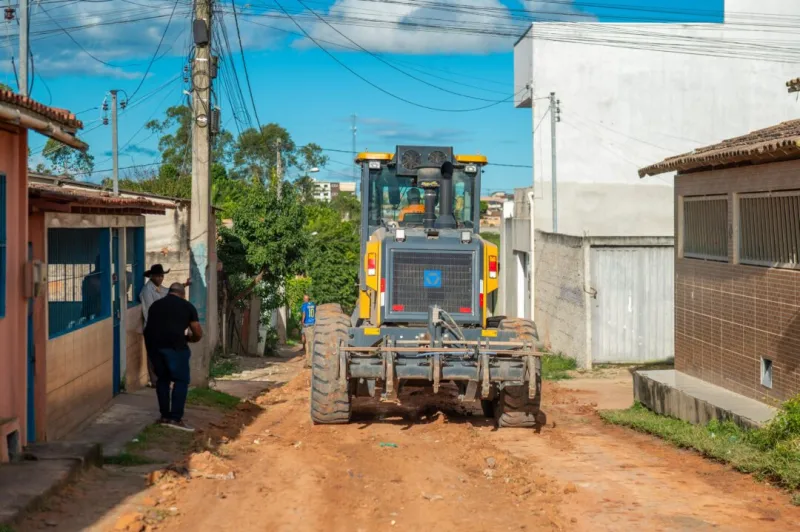 Baixada do Liberdade II começa a receber obras de infraestrutura urbana, em Teixeira de Freitas
