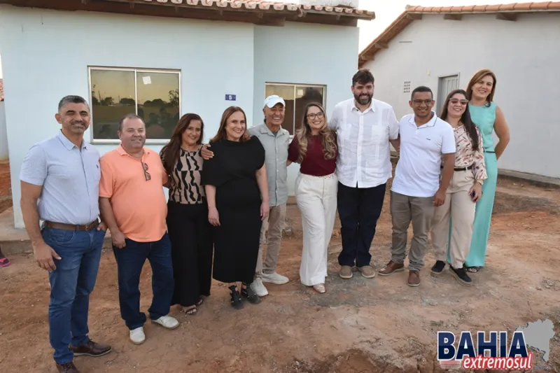 Ibirapuã celebra entrega de 18 novas casas no bairro Toni Pinto